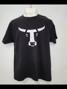 Hanes Beefy Men's Black Short Sleeve Tee with White Bull Graphic